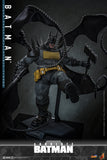 HOT TOYS DC CHARACTERS COMIC MASTERPIECE SERIES CMS030 ABSOLUTE BATMAN BATMAN ACTION FIGURE [PRE ORDER]