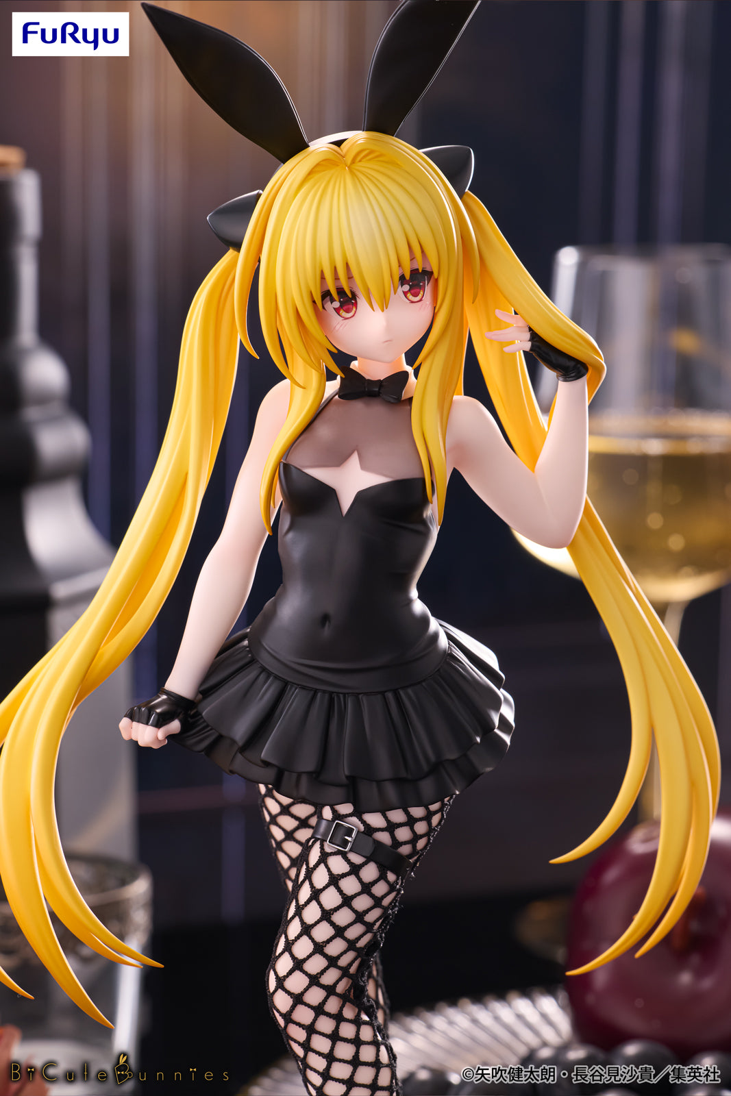 FURYU TO LOVERU DARKNESS BICUTE BUNNIES KONJIKI NO YAMI FIGURE