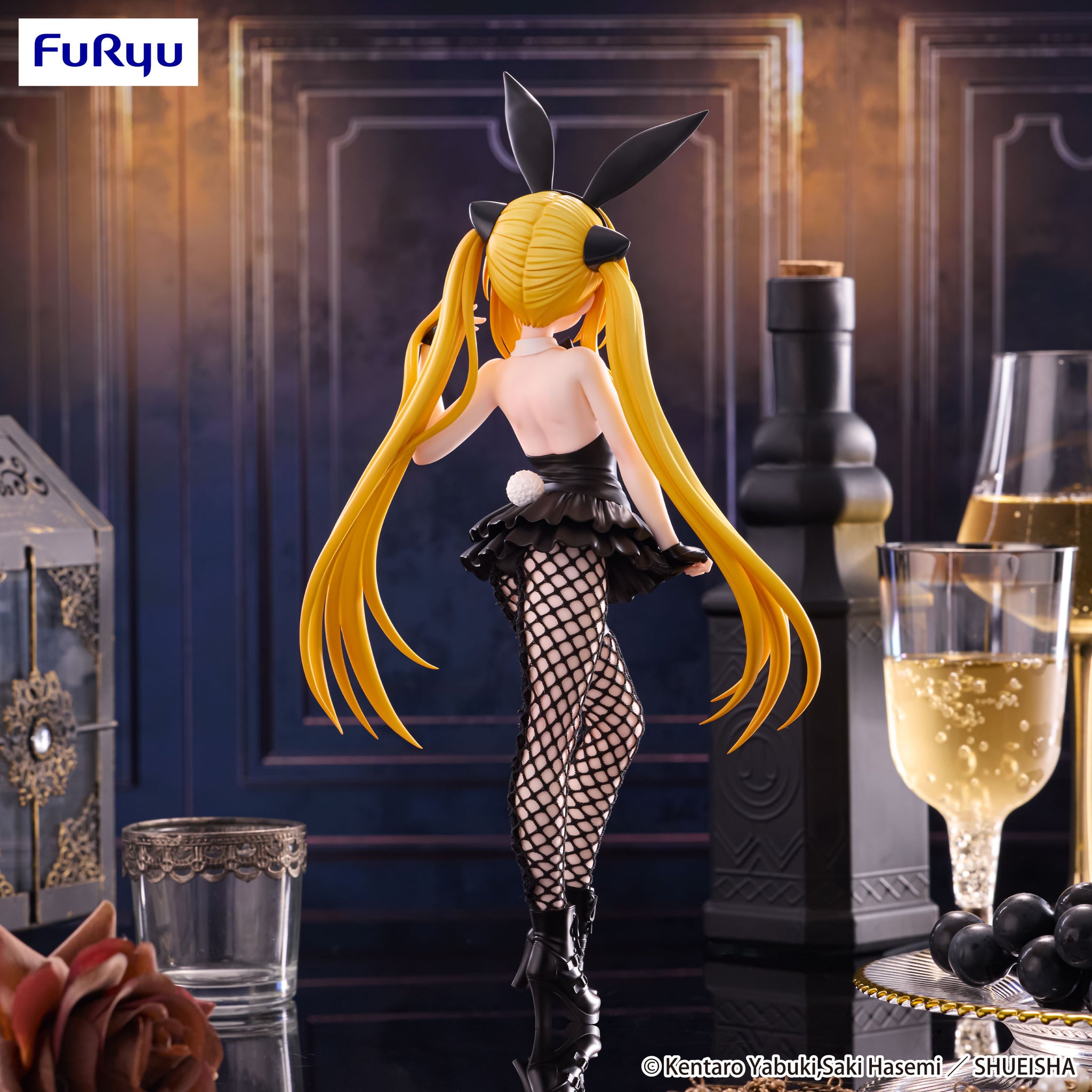 FURYU TO LOVERU DARKNESS BICUTE BUNNIES KONJIKI NO YAMI FIGURE