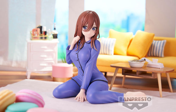 BANPRESTO THE QUINTESSENTIAL QUINTUPLETS RELAX TIME MIKU NAKANO FIGURE [PRE ORDER]