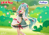 FURYU CORPORATION PIAPRO CHARACTERS MUCHUTE HATSUNE MIKU X KUPPI RAMUNE FIGURE [PRE ORDER]