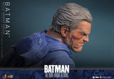 HOT TOYS DC CHARACTERS BATMAN THE DARK KNIGHT RETURNS COMIC MASTERPIECE SERIES CMS031 BATMAN BATTLE DAMAGED VERSION FIGURE [PRE ORDER]